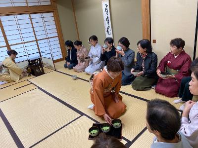 市民大茶会R7年度の様子(薄茶席)