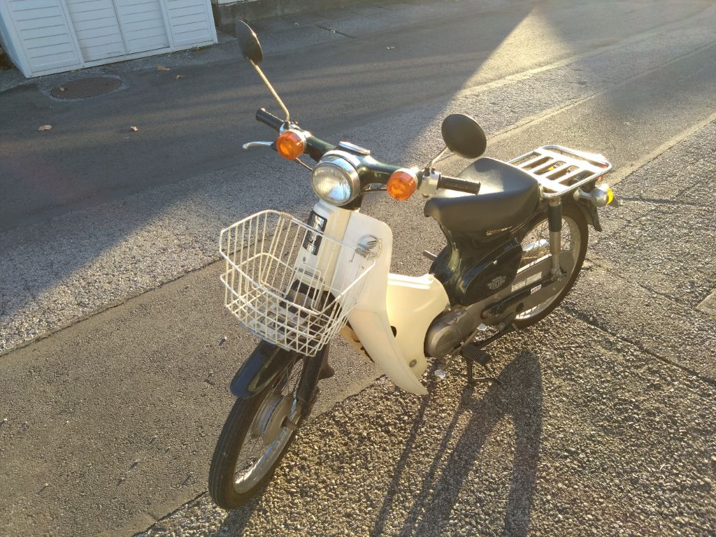 ホンダ スーパーカブ50（原動機付自転車）【7-603】