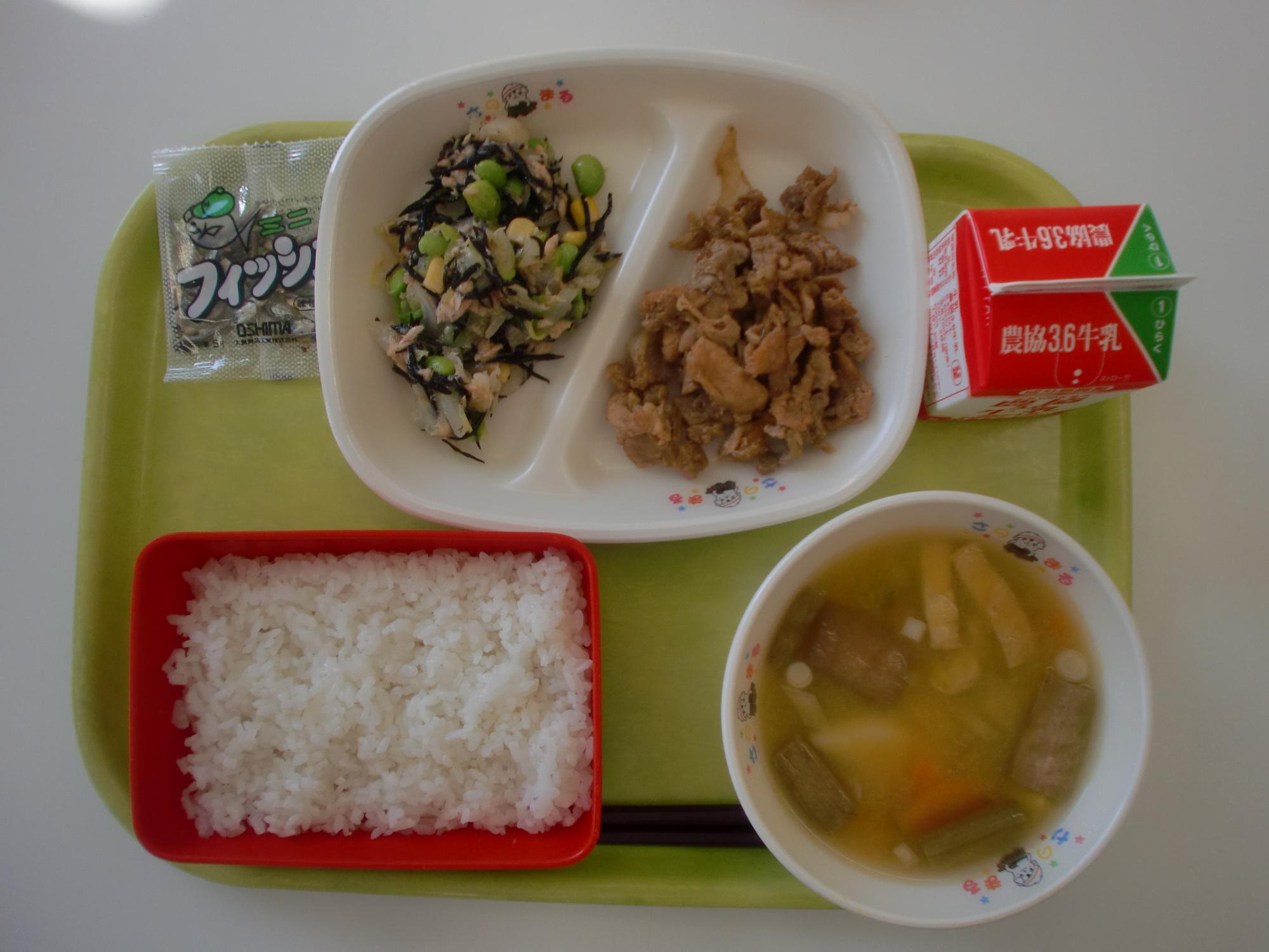 令和5年11月8日北部学校給食センター給食写真