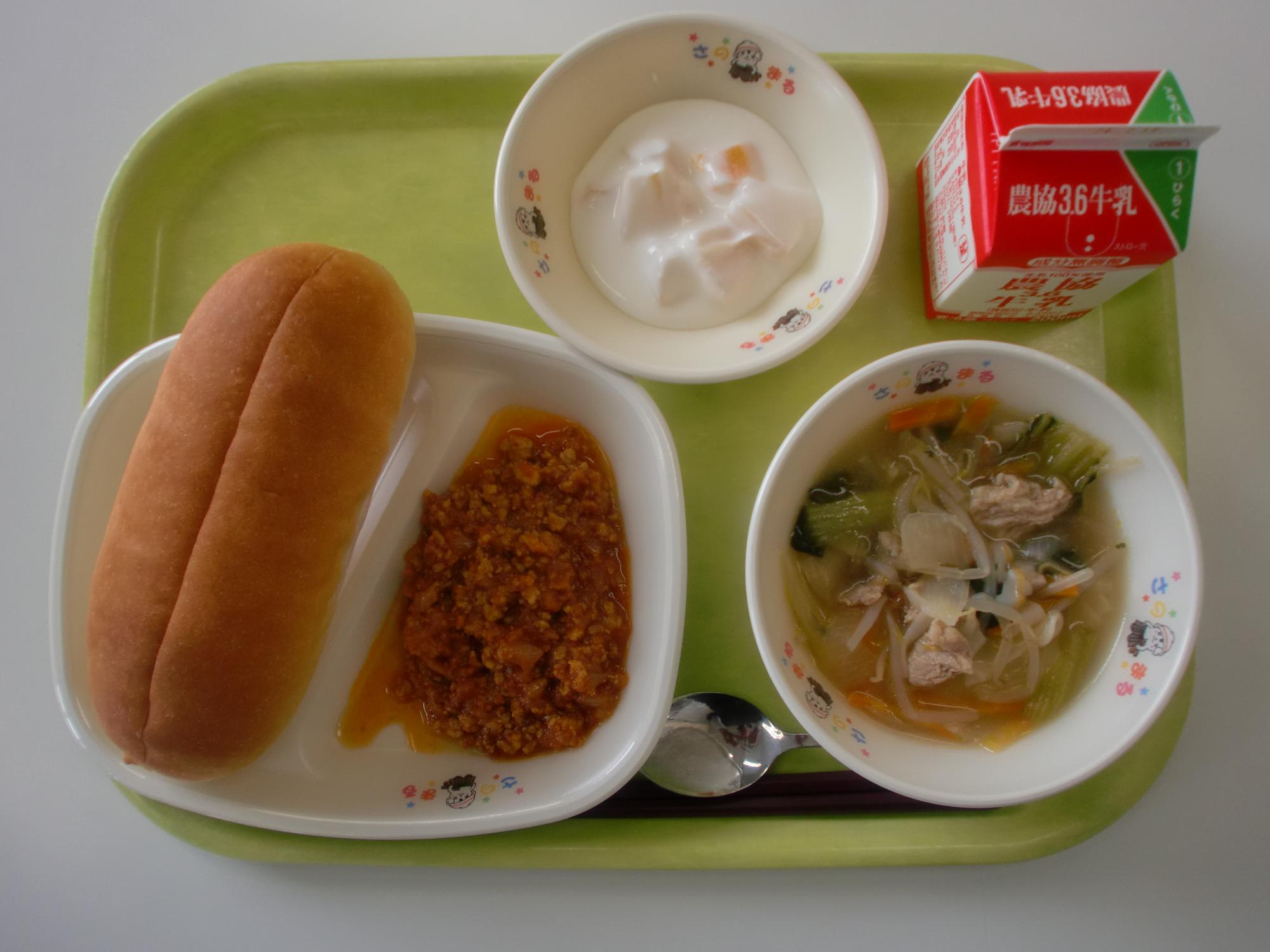 令和6年2月6日北部学校給食センター給食写真