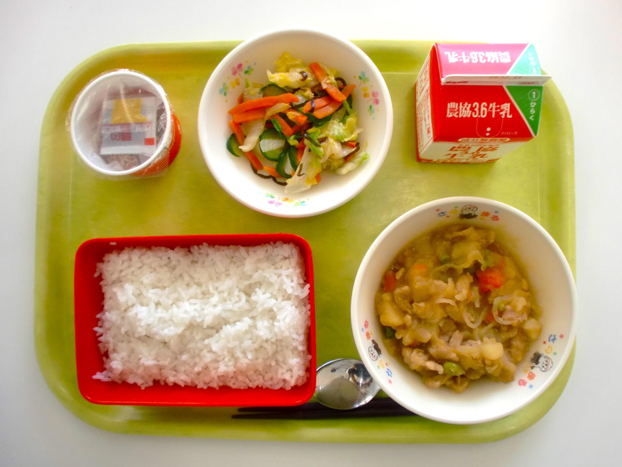 令和7年12月10日北部学校給食センター給食写真