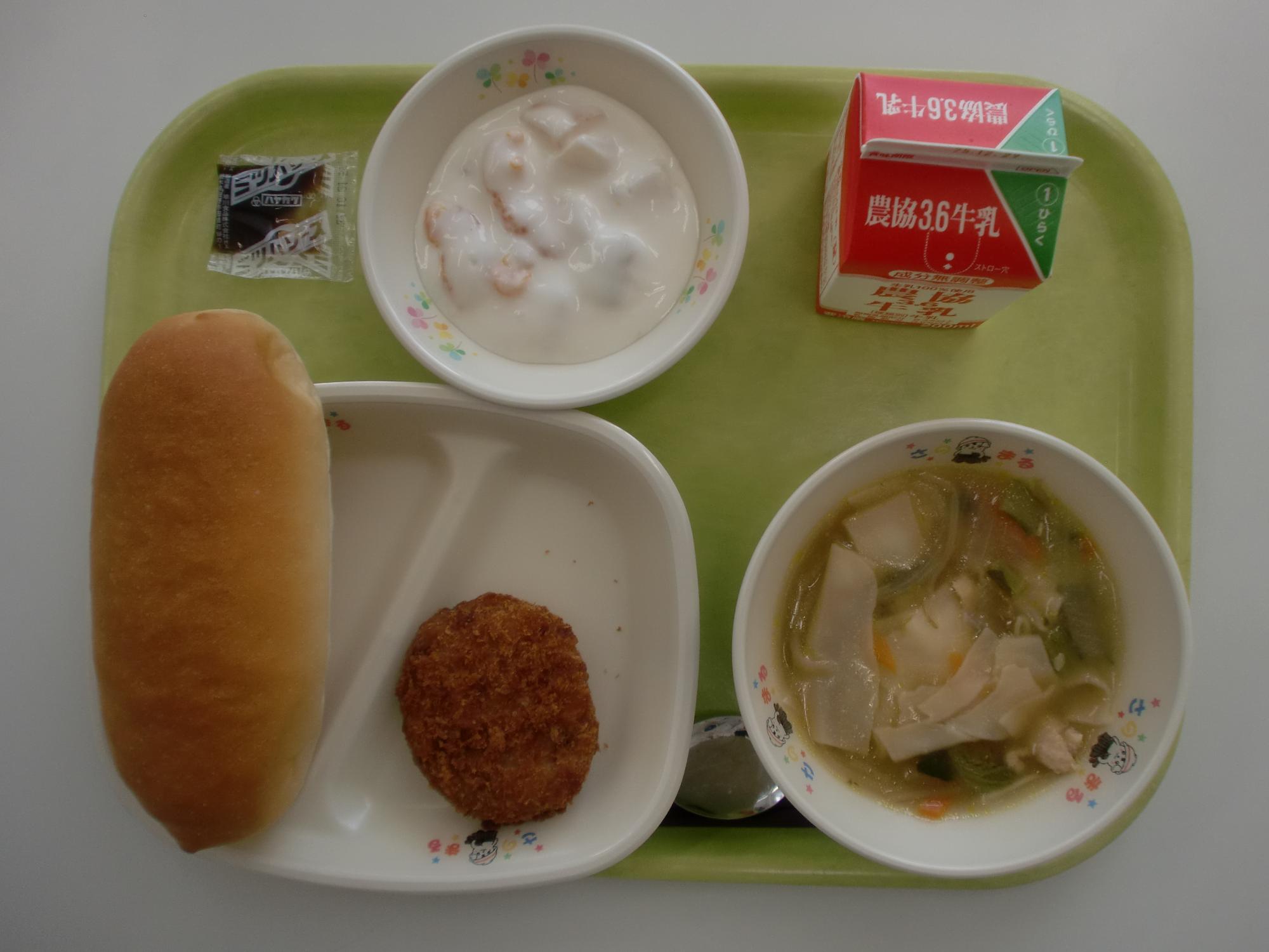 令和7年12月16日北部学校給食センター給食写真