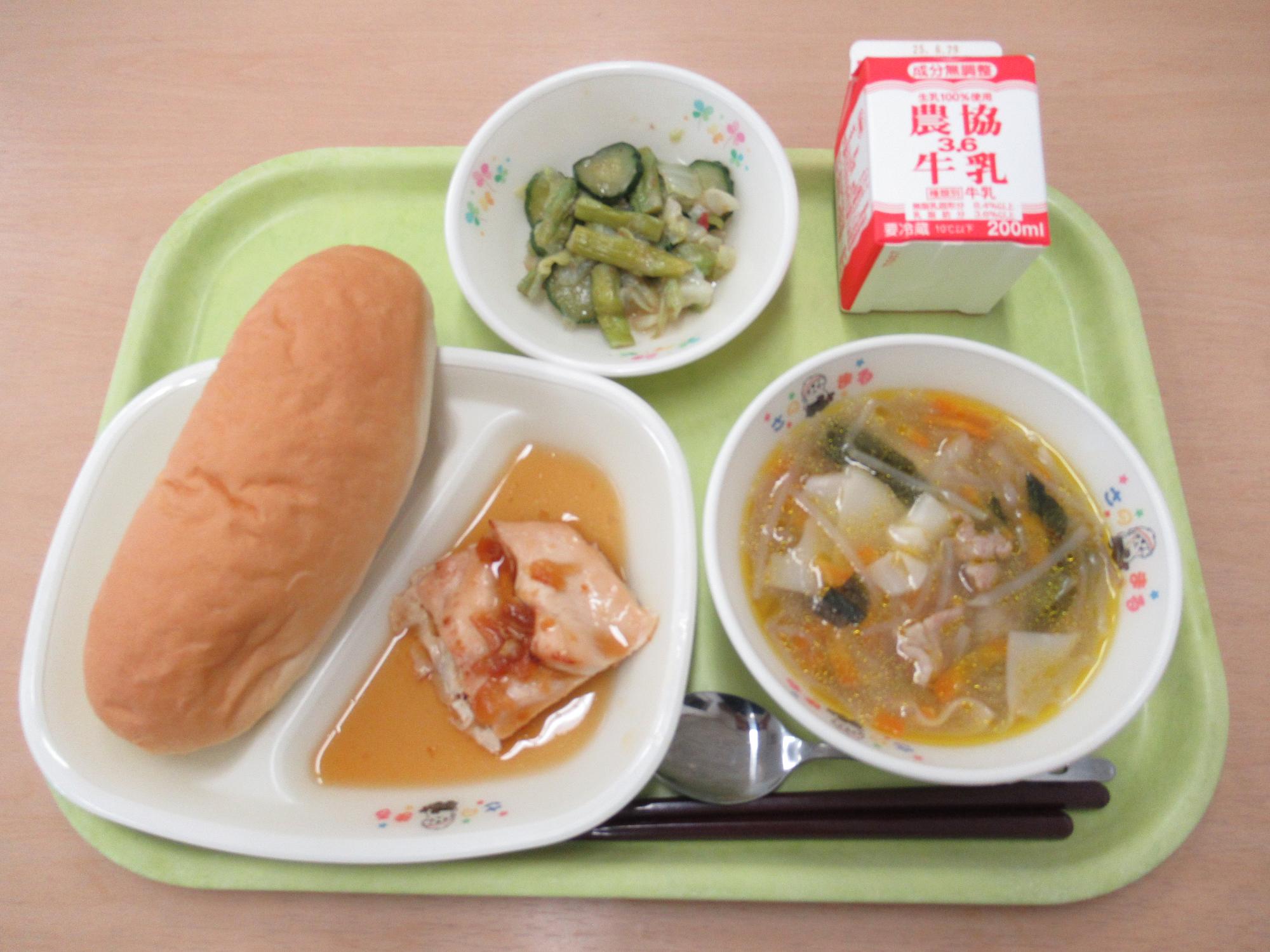 令和7年6月18日南部学校給食センター給食写真