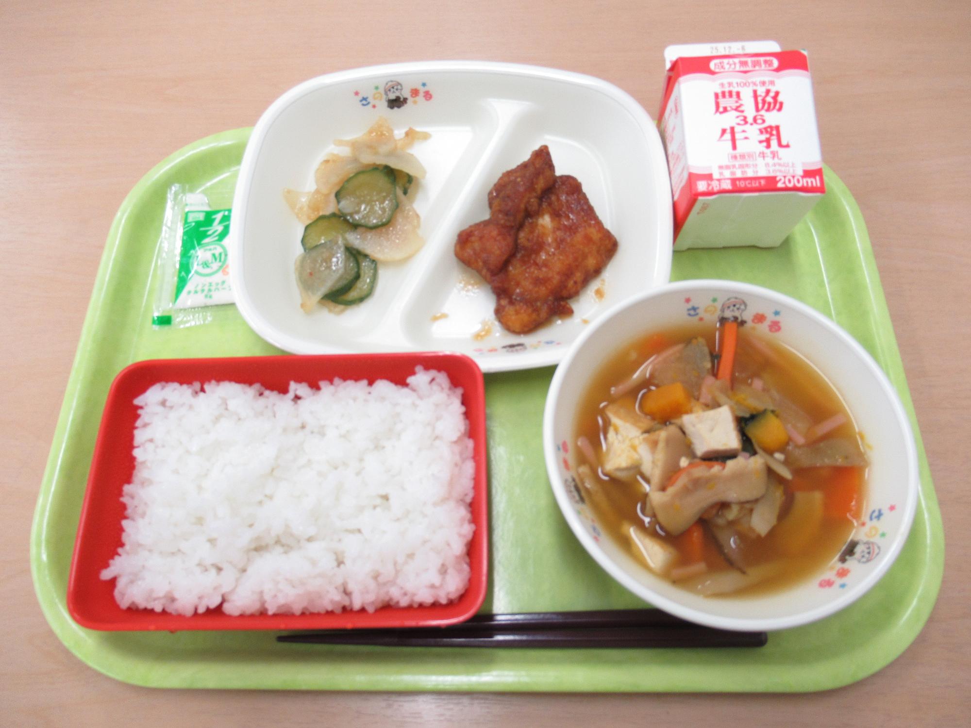 令和7年11月25日南部学校給食センター給食写真