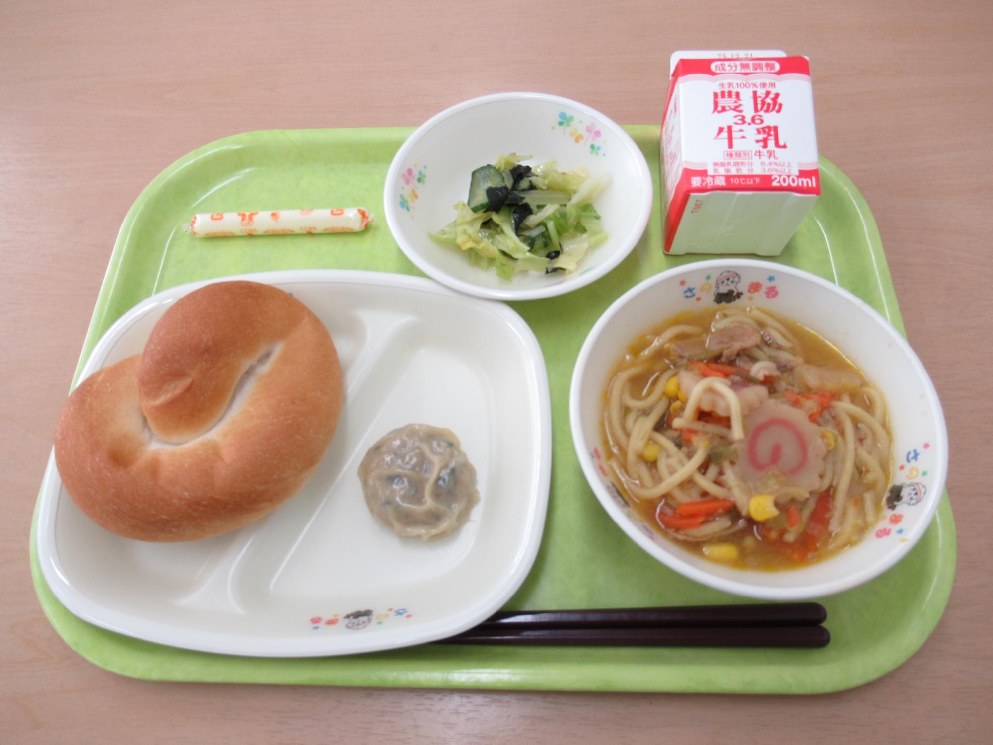令和7年12月10日南部学校給食センター給食写真