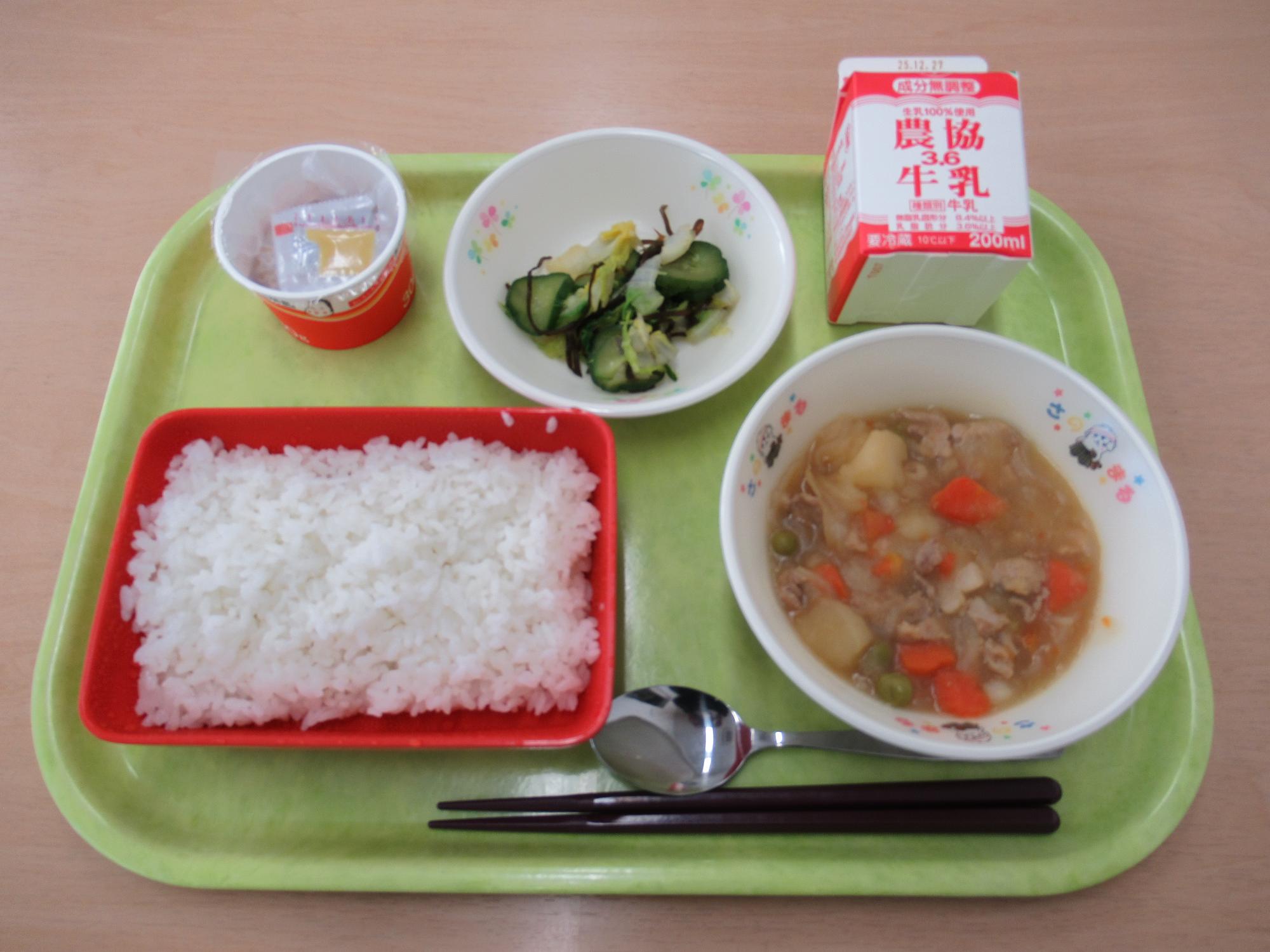 令和7年12月16日南部学校給食センター給食写真